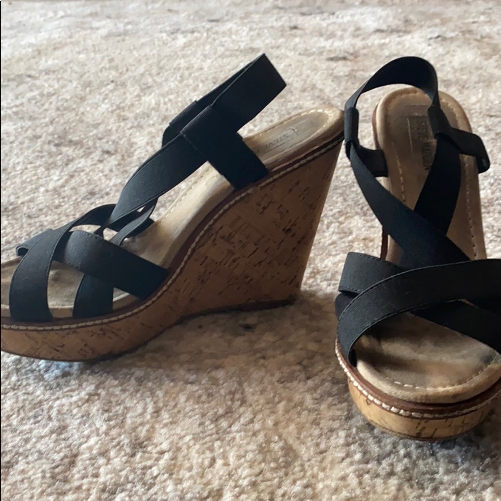 Steve Madden Black Wedges